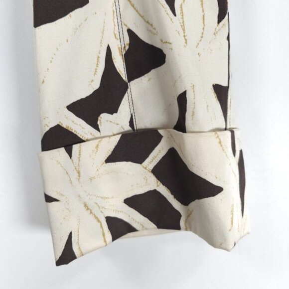 NWT DIANE von FURSTENBERG SILK Blend Capri Floral Giraffe Print Pants Size 10 - Picture 9 of 13